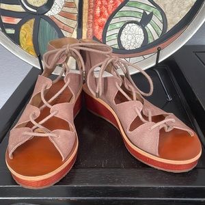 Hipster Hipsta Lucky Brand Sandals 🍀